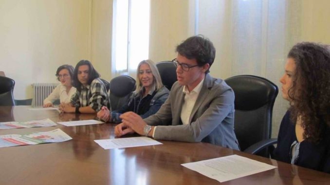 fuori-onda-conf-stampa
