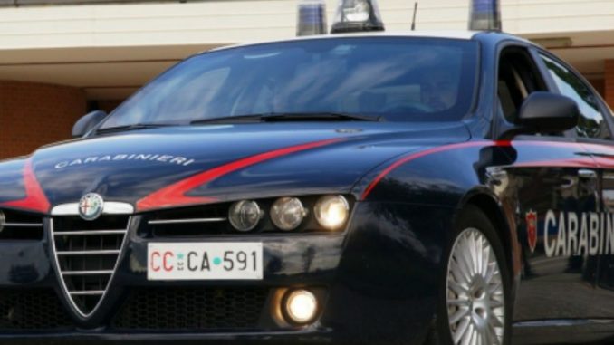 carabinieri-auto-3