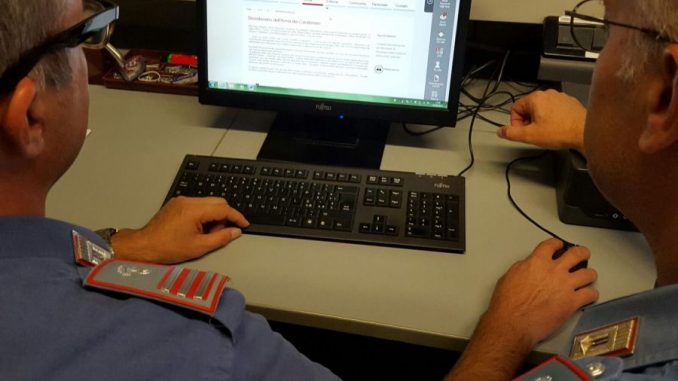 militari-di-rosa-al-lavoro