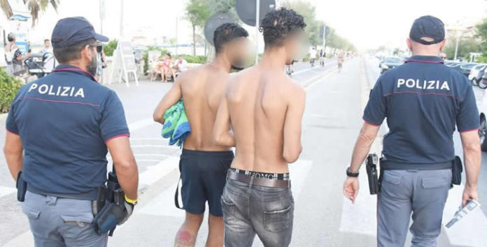 Stupri-Rimini-arrestato-capobranco