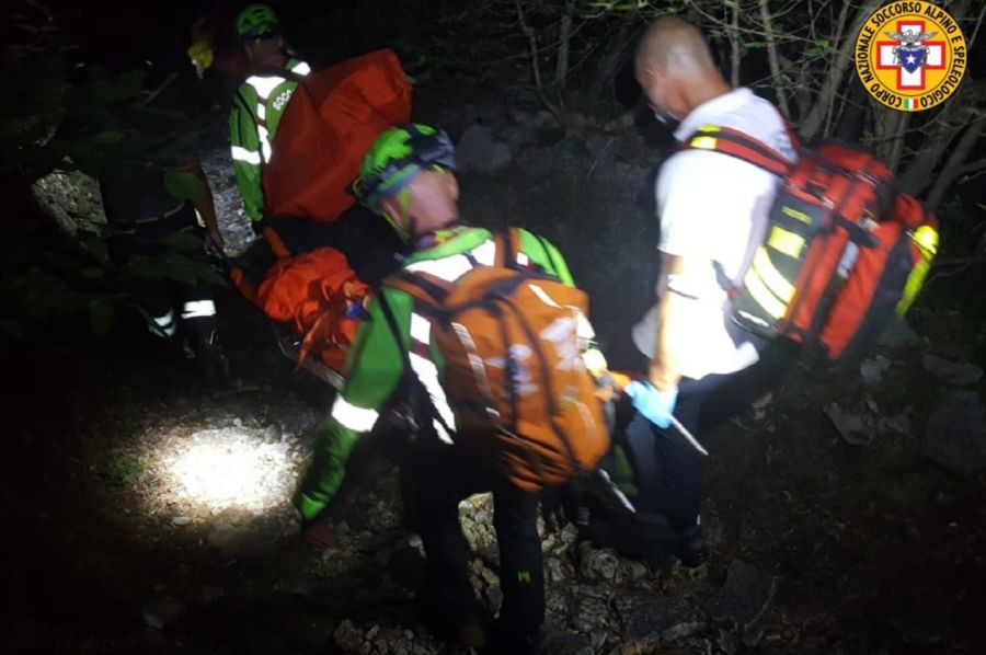Scout sedicenne cade e si infortuna nella notte su un sentiero - L'Eco ...