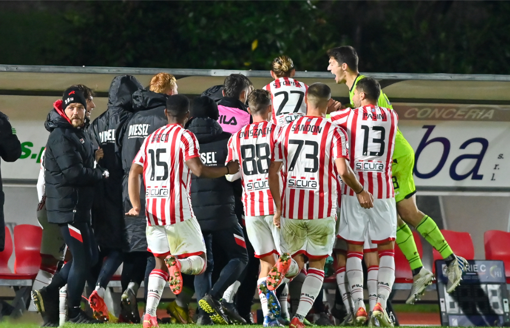 Serie C L.R. Vicenza espugna il Dal Molin, Arzignano ko grazie ad una perla di Dalmonte. Top Serie C L.R. Vicenza espugna il Dal Molin, Arzignano ko grazie ad una perla di Dalmonte. Top