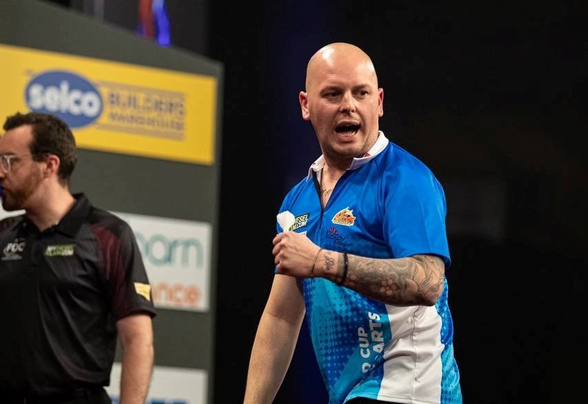 Dart, bersaglio azzurro "freccettaro" vicentino firma la prima storica vittoria dell'Italia in