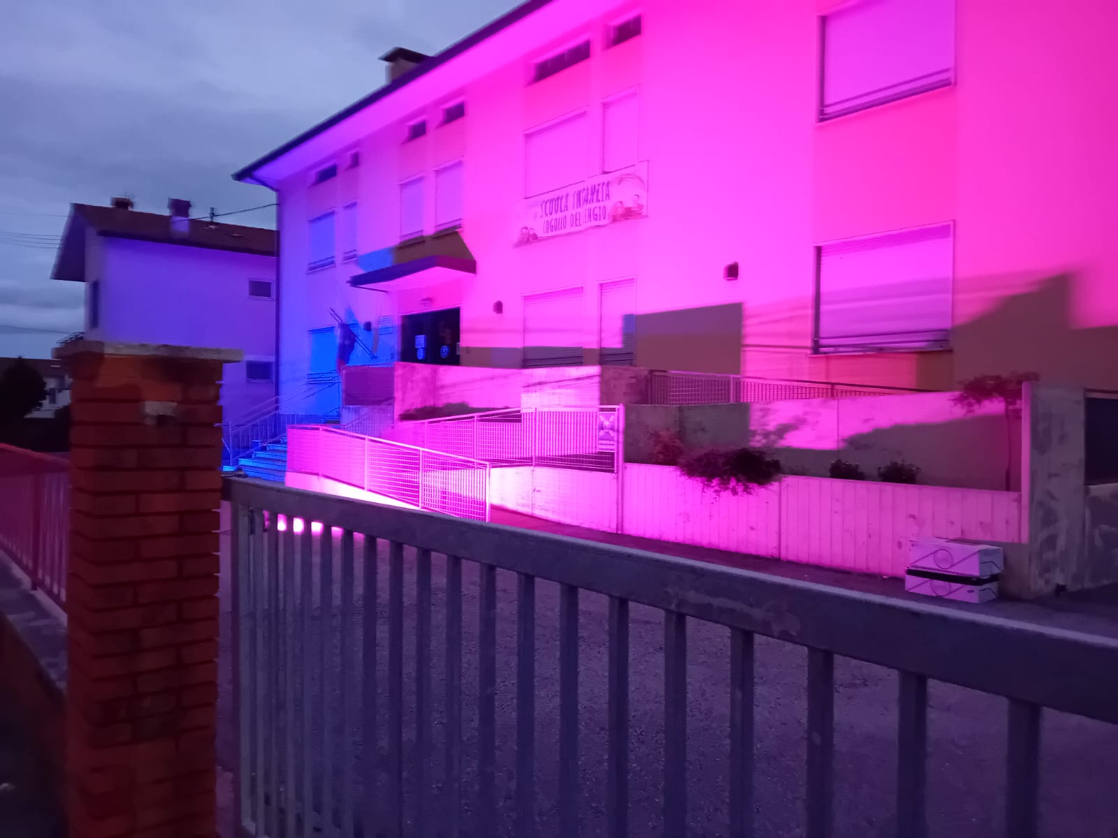 Non chiamateli 'mai nati': luce rosa e azzurra per la giornata del ...