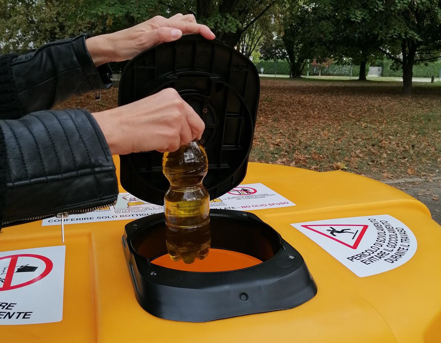 Contenitori Per Condimenti A Doppio Scomparto Con Coperchi, 8 Pezzi. Vaschette In Plastica Riutilizzabili Per Salse, Snack E Campioni. Ideali Per Asporto E Pranzo. - 4