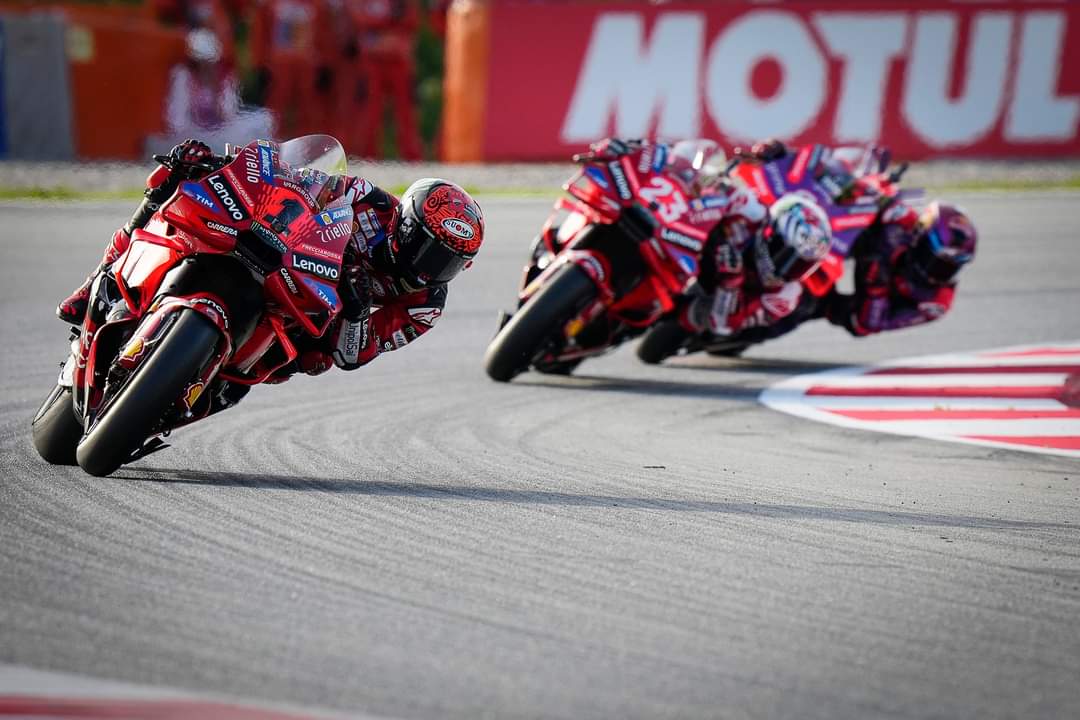 MotoGP, Bagnaia domina la sprint e Martin è 3°. Domani si decide il ...