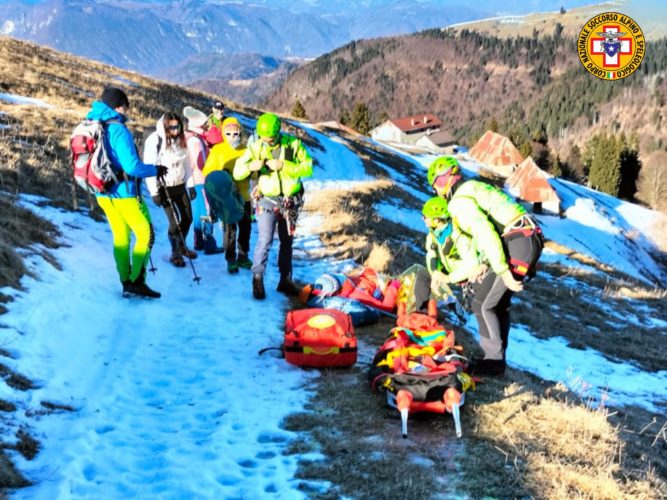 Grappa, scivola sul ghiaccio lungo un sentiero: escursionista 60enne ...