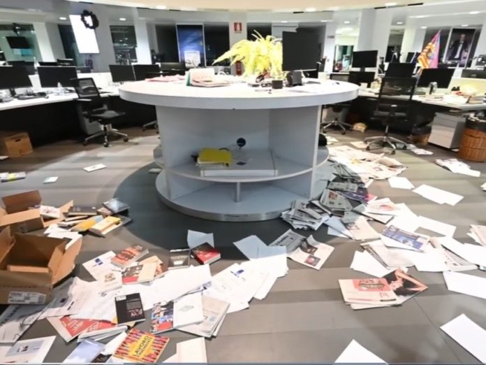 assalto la stampa 12