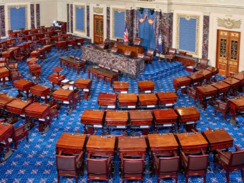 col2_senatefloor_edit_4616683961274