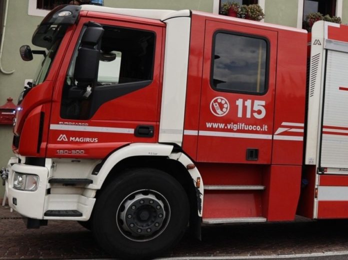 vigili del fuoco 12