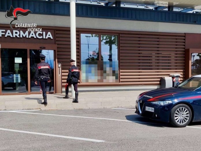 farmacia carabinieri